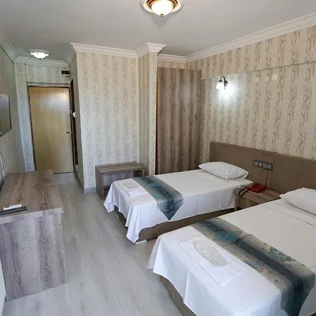 Cagdas Kusadası